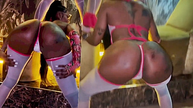 Las Chicas de Santana BarberShop en VIP Internacional – Allxporno.com
